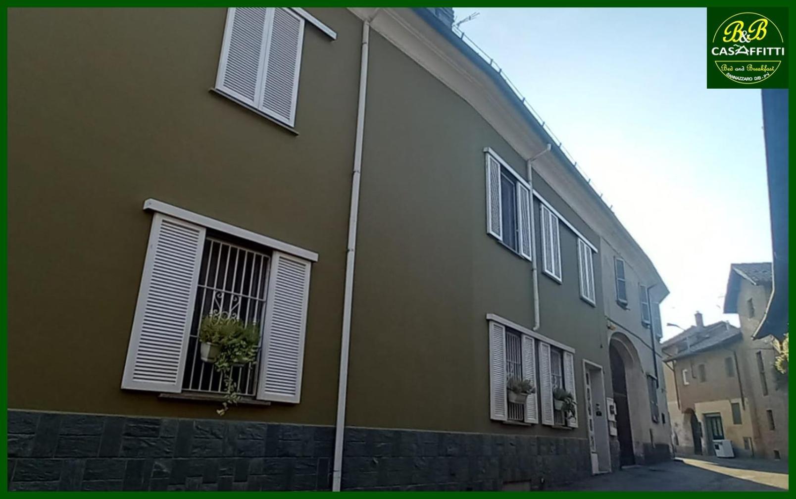B&B Casaffitti Sannazzaro de' Burgondi 외부 사진